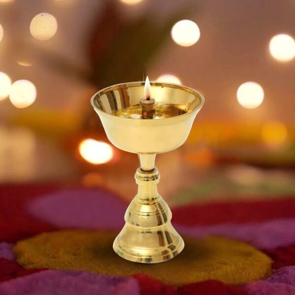 Shubhkart Nitya Akhand Narayan Diya - 110 gm | Brass Diya for Puja | Deepam Kundulu Jyot Diya Oil Lamp | Pooja Articles and Pooja Items for Home Temple (Height: 8.1 cm)