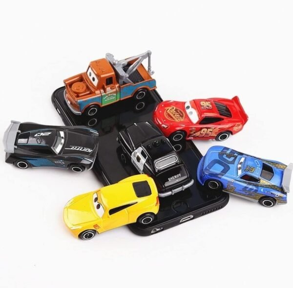 Royals hub Royal Hub Mini Metal Die Cast Car Set Of-6 Toy Vehicle Play Set Free Wheel High Speed Unbreakable Car For Kids,Small Racing Car For Exciting Playtime Adventures,Movie Vehicles Car For Kids