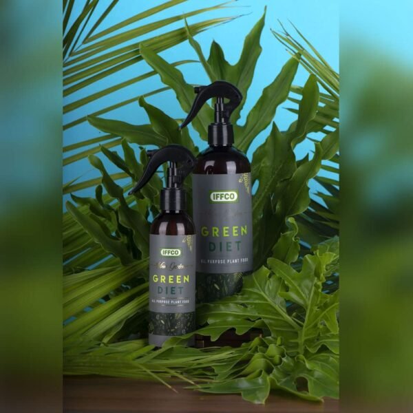 IFFCO Urban Gardens - Green Diet - 1 Litre - Organic Plant Food, Liquid Fertilizer For Potted Indoor & Outdoor plants, Balanced Macro & Micro Nutrients, Ready to Use Spray