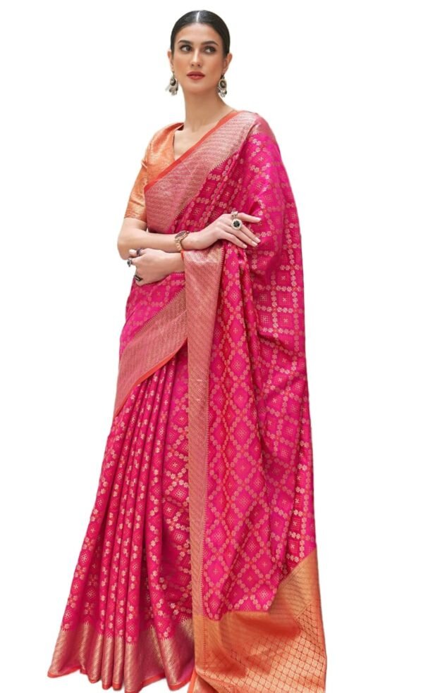 SWORNOF Women's Patola Silk Saree With Unstitched Boluse Piece