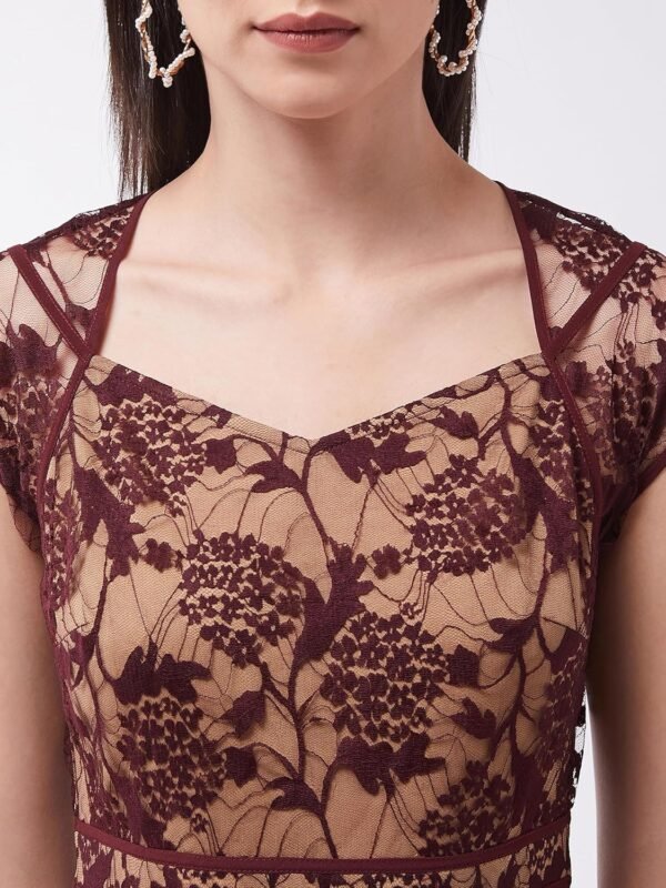 Miss Chase Women's Lavender & Wine V-Neck Cap Sleeves Floral Lace Fit & Flare Maxi Dress