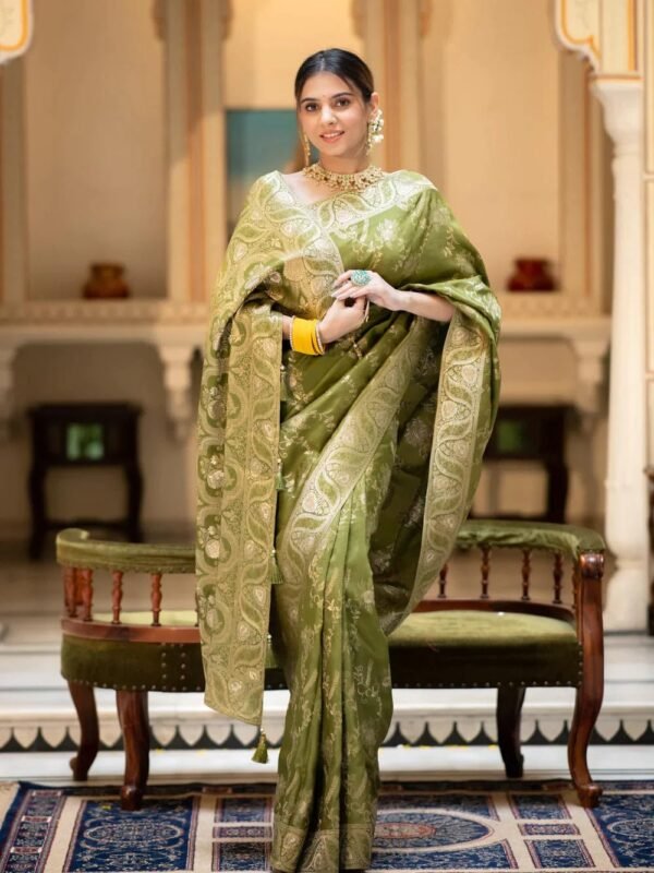 C J Enterprise Women's Pure Kanjivaram Silk Saree Banarasi Style Kanchipuram Sarees With Blouse Piece for Wedding (Almari) (Mehendi Green)