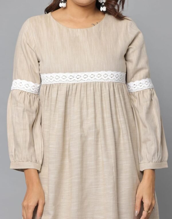 Anavarana Solid Slim Fit Frilled Sleeve Kurti