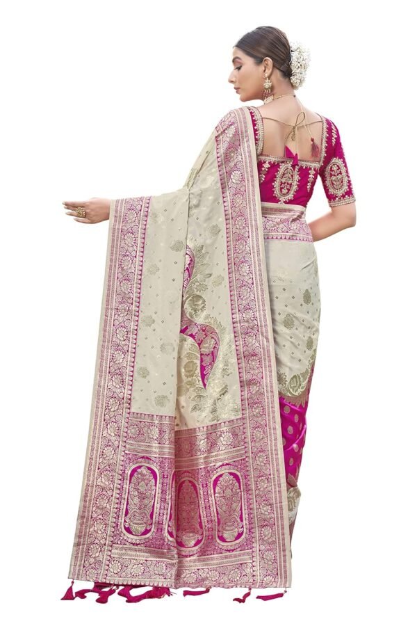 MANOHARI adorable woven pattern Banarasi Silk saree for women with Blouse Piece